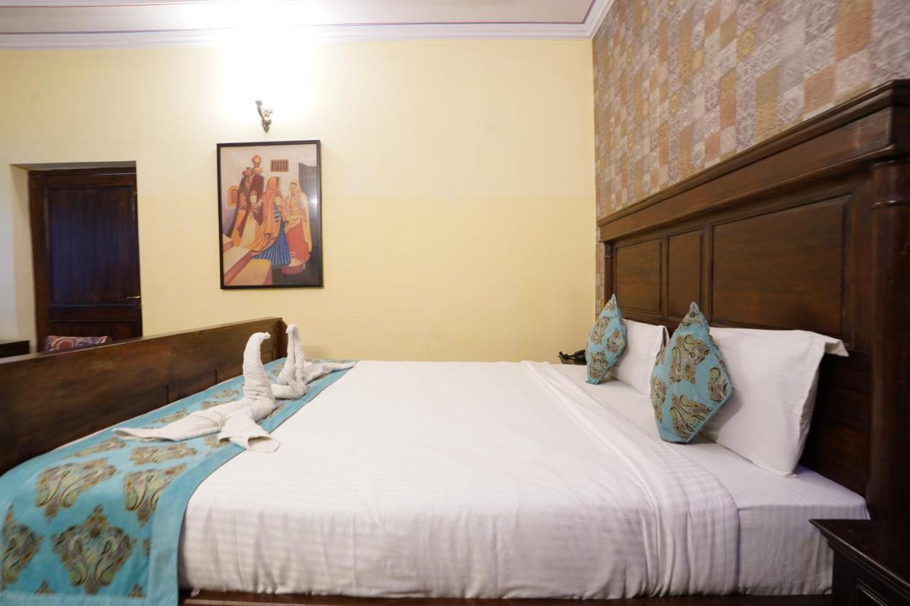 Hotel Radoli House - A Heritage Hotel Jaipur Ngoại thất bức ảnh